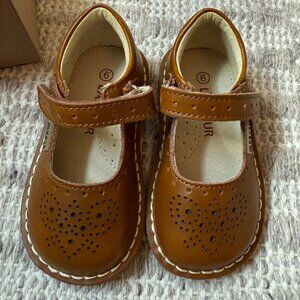 L'Amour Ollie Leather Mary Jane Shoe; Children's size 6